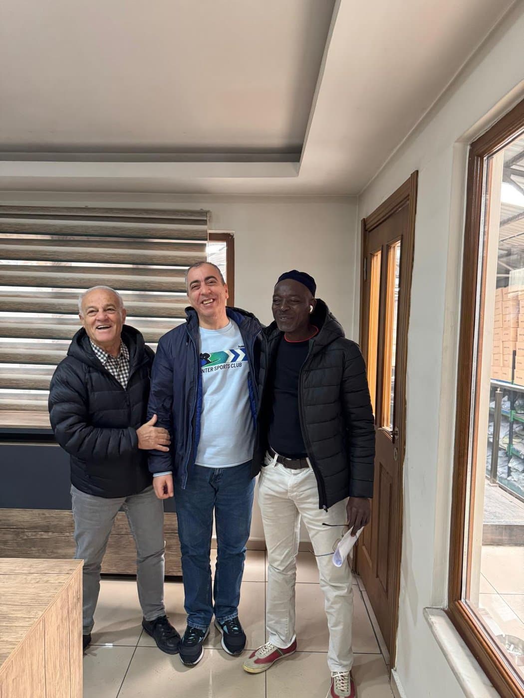 Laluna Enterprise with international partners at a supplier's office