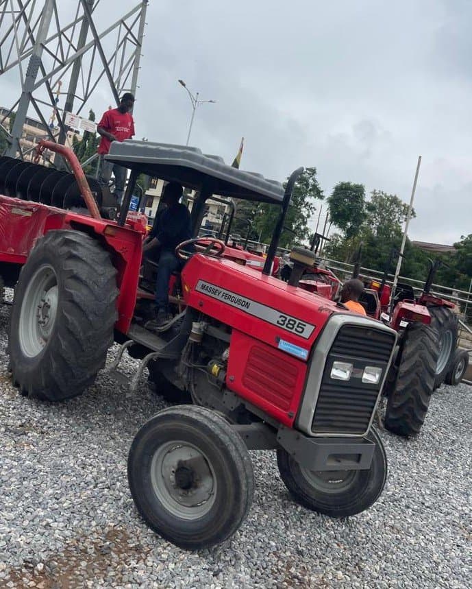 Massey Ferguson 385 tractor with driver, prepared for delivery