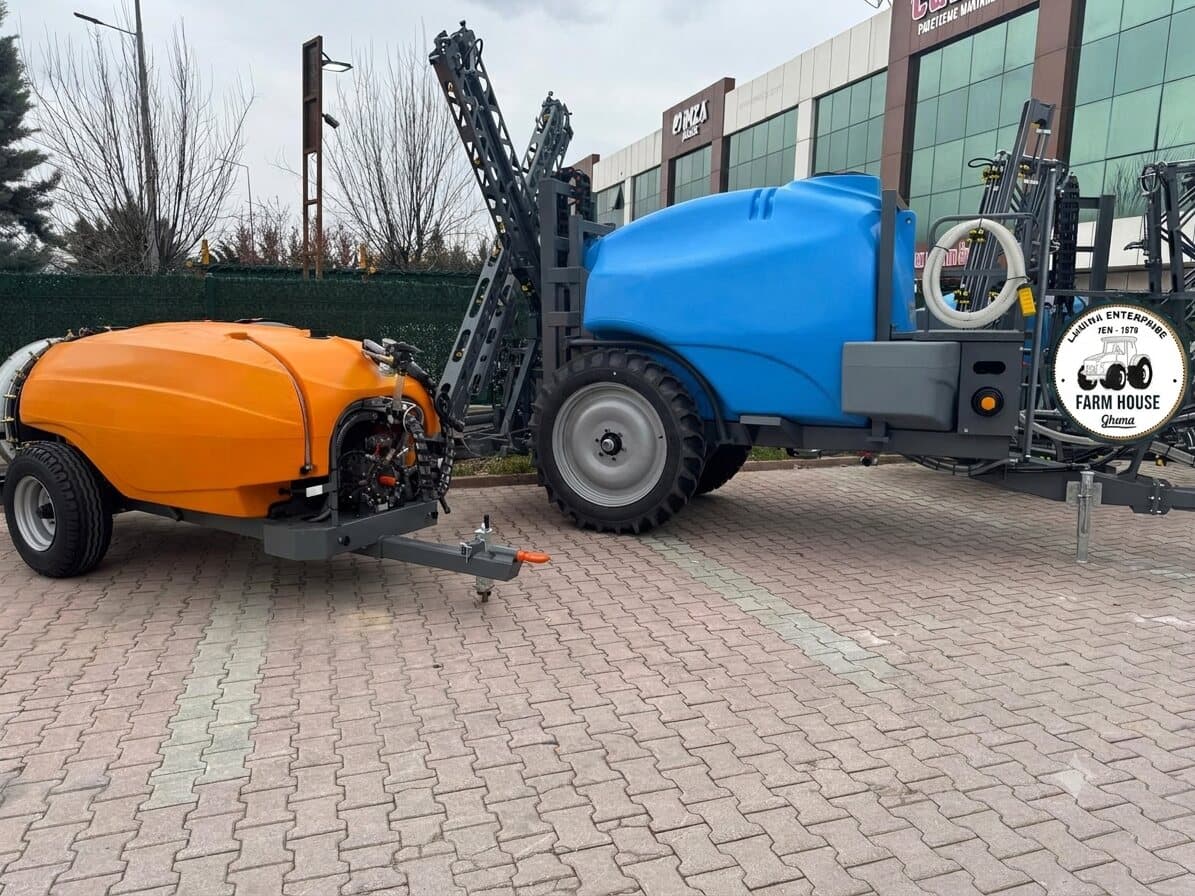 Boom Sprayer, supplied by Laluna Enterprise